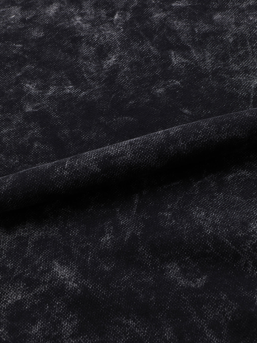 Sweat-shirt délavé à la neige et effiloché à la main