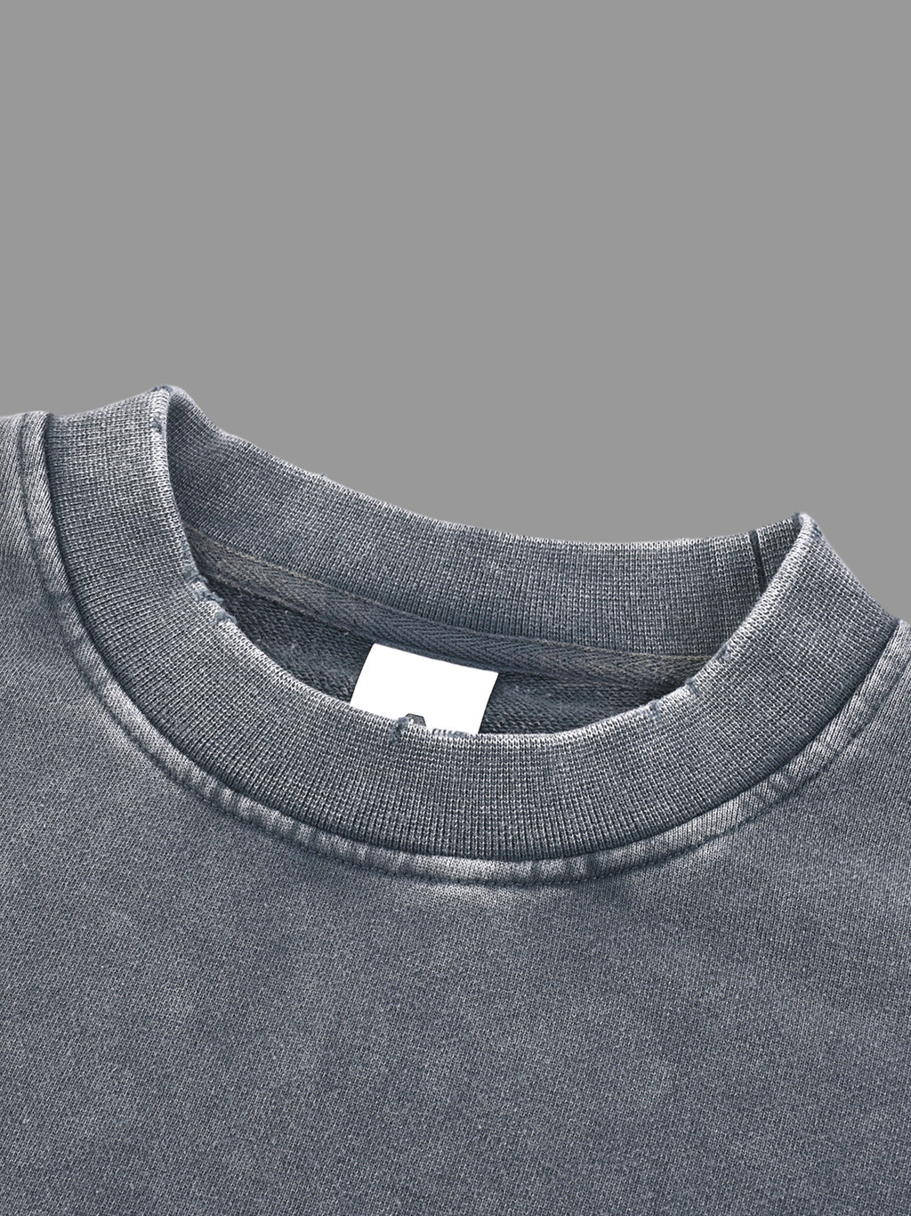 Sweat-shirt à bords francs délavés