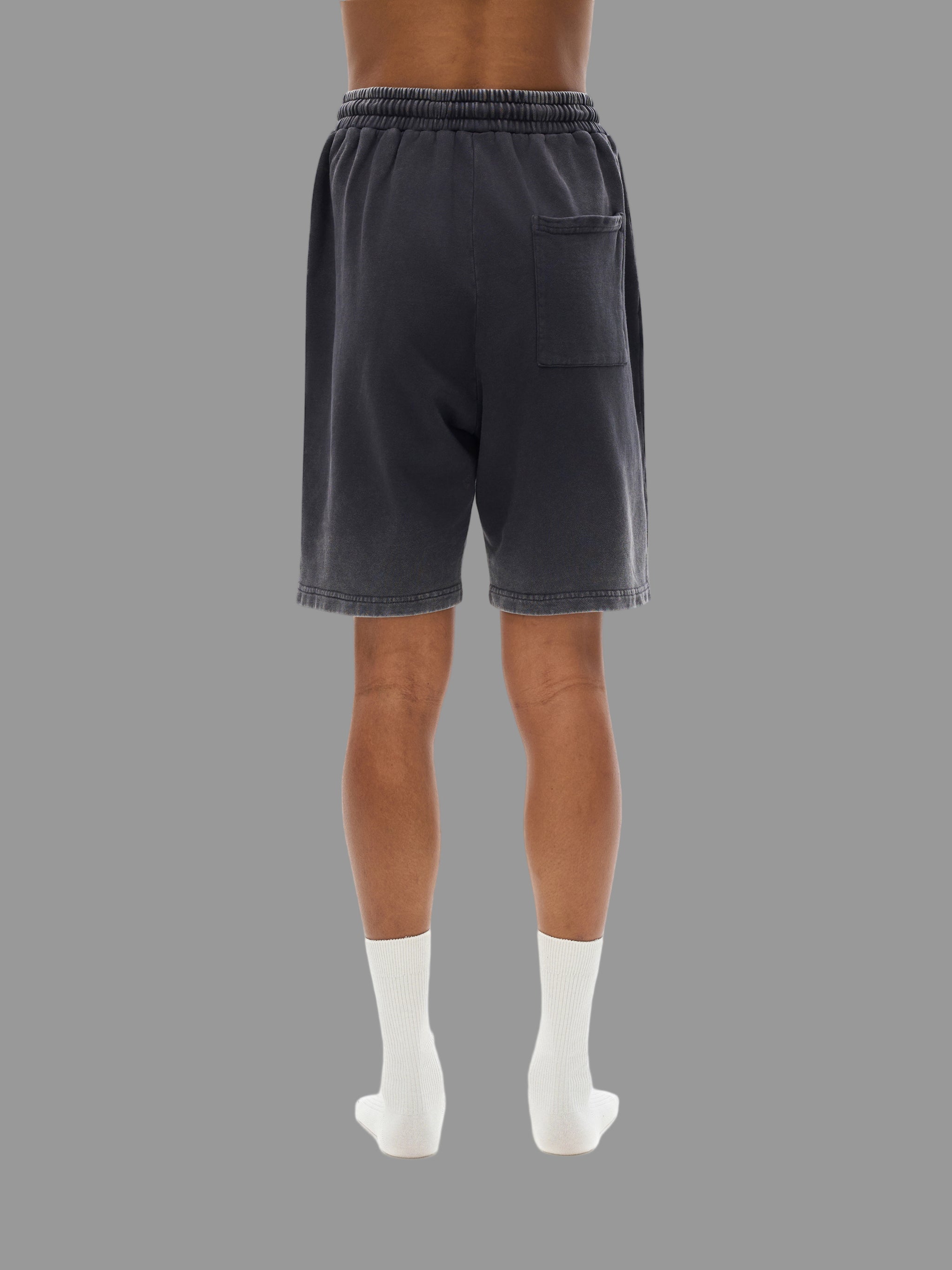 Short de survêtement teint à l'envers