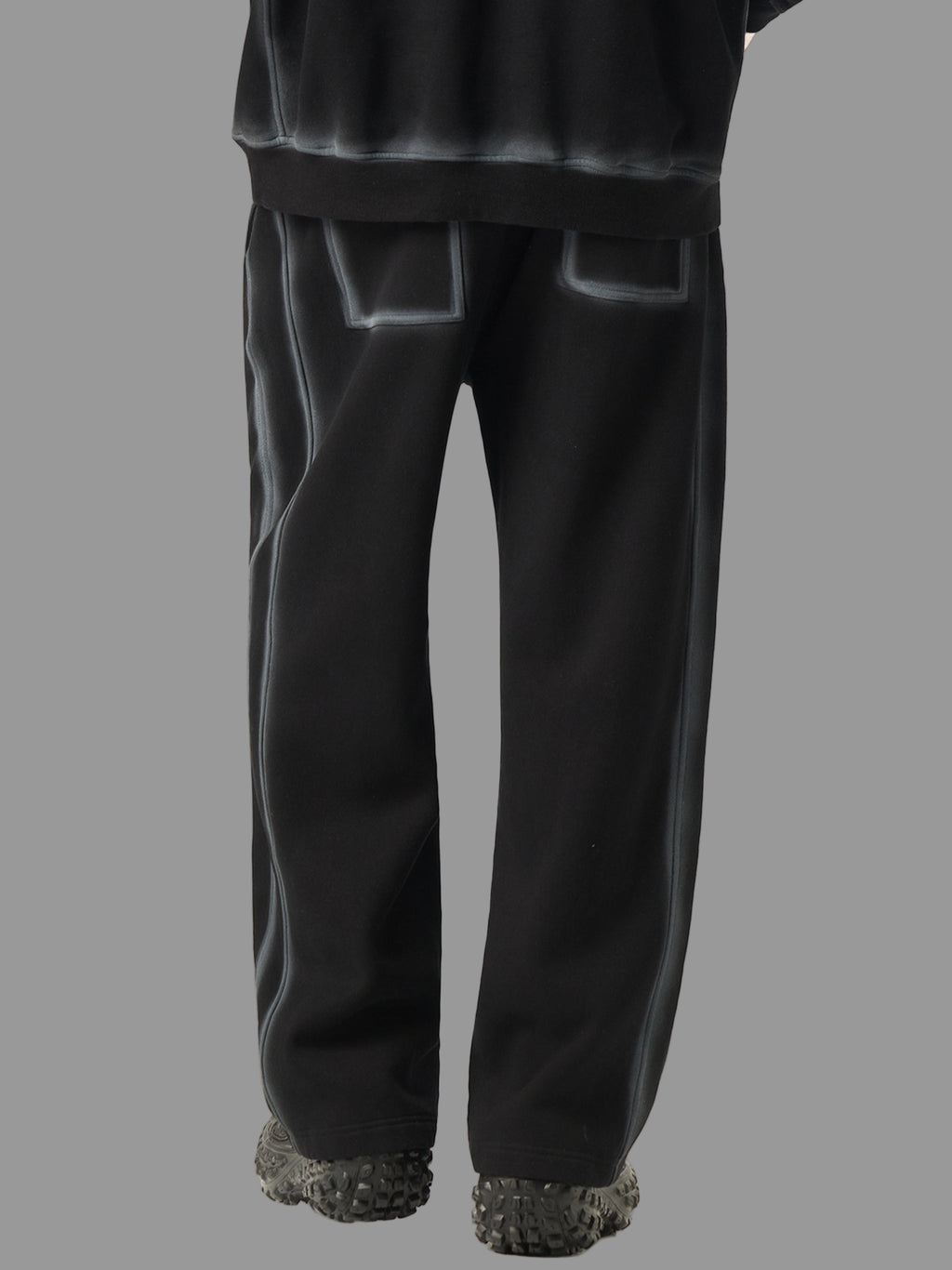 Pantalon de survêtement en polaire à bords délavés