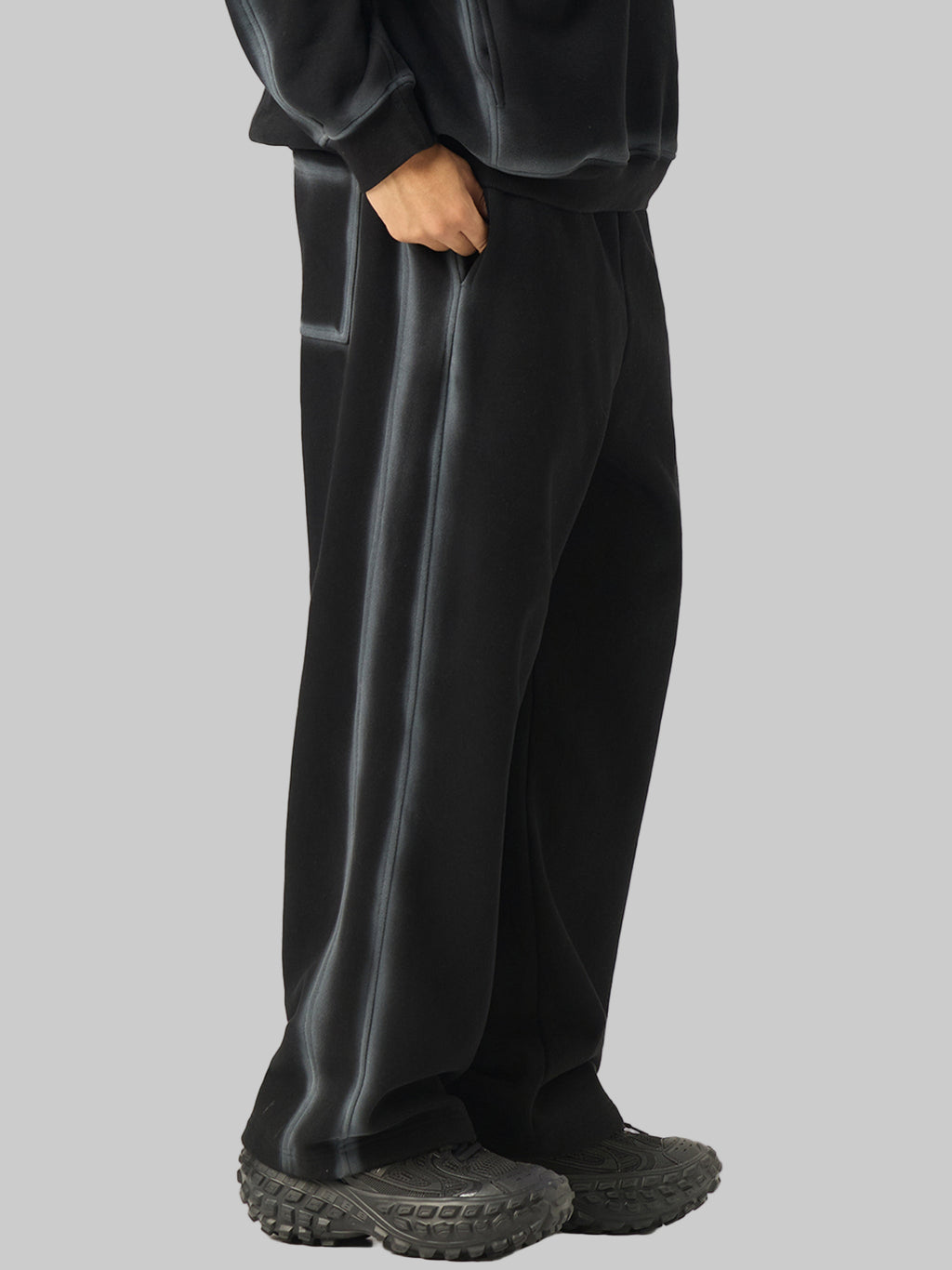 Pantalon de survêtement en polaire à bords délavés