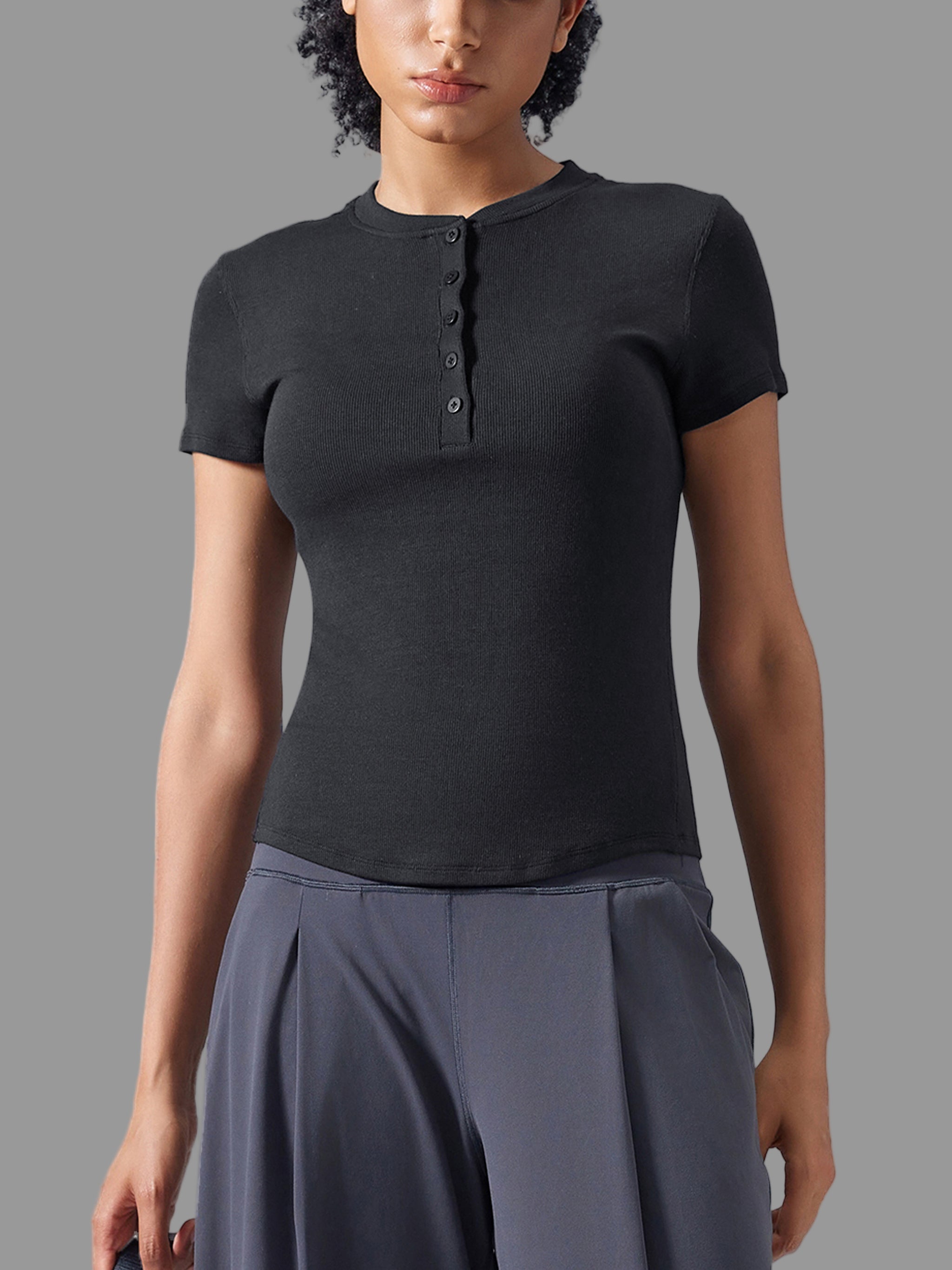 T-shirt Henley moulant en modal