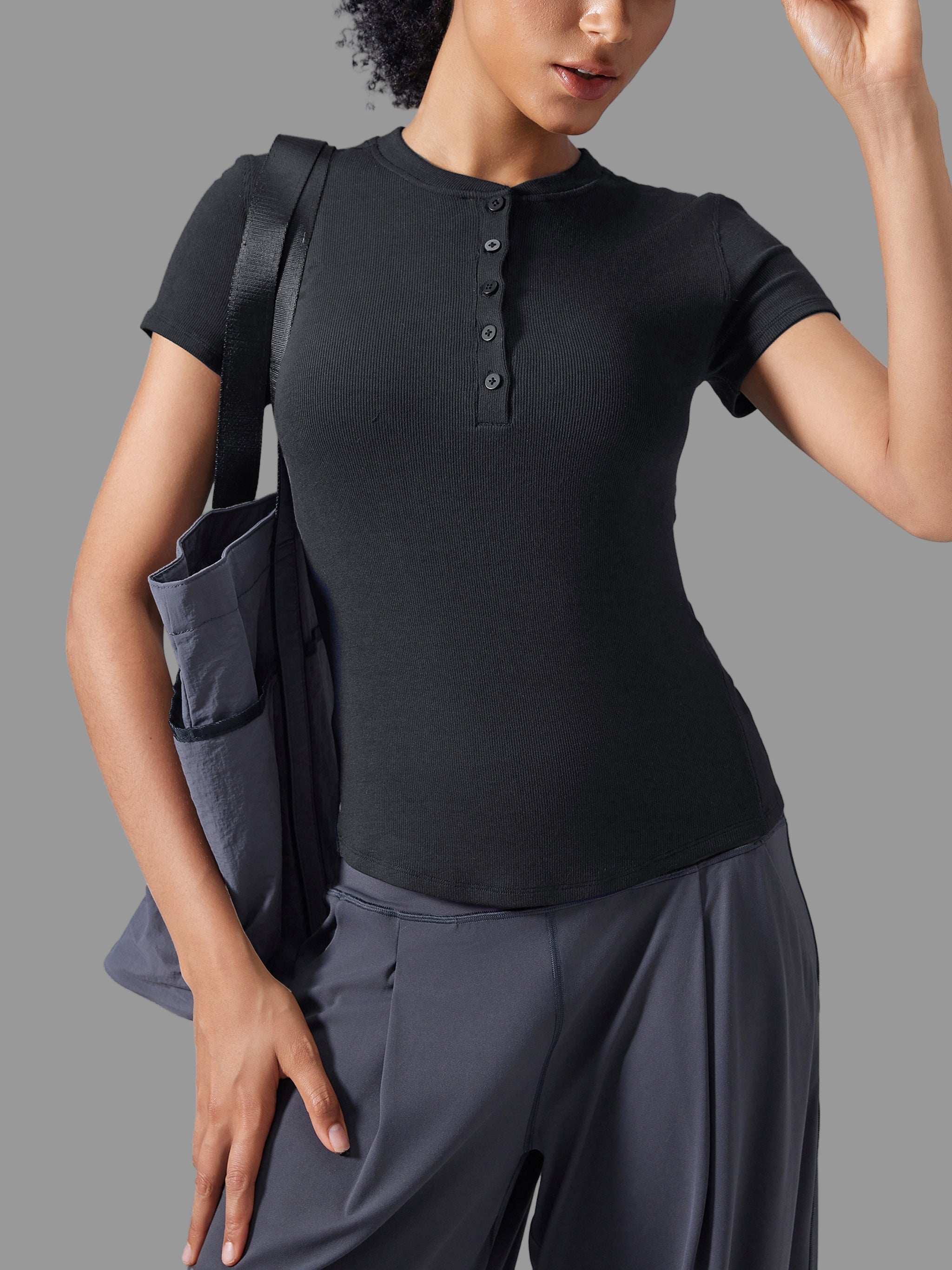 T-shirt Henley moulant en modal