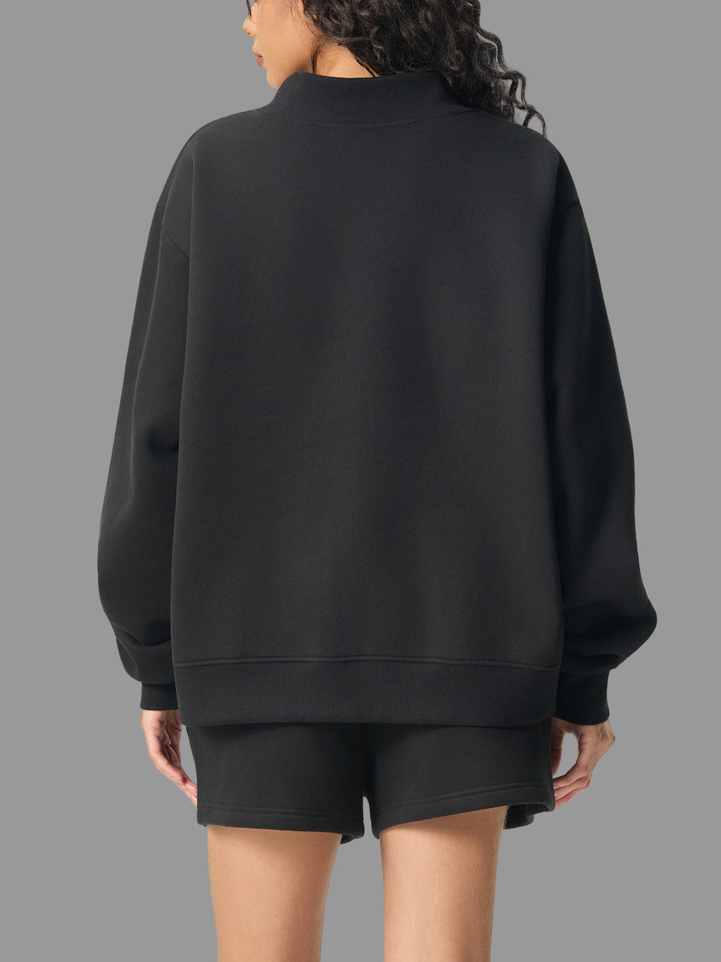 Sweat-shirt à col en molleton